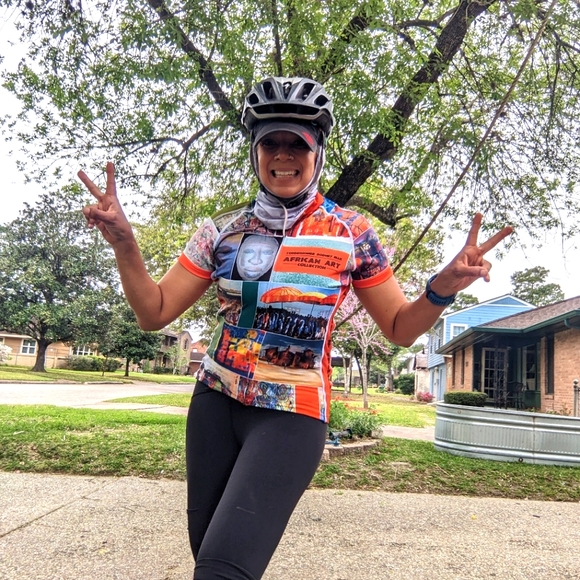 Meet your Posher, Felicia - Picture 1 of 1